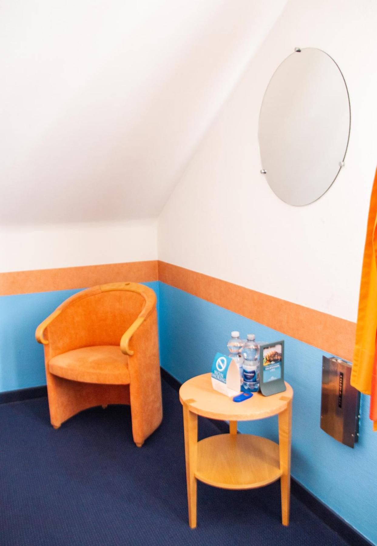 Hotel-Restaurant Steuermann Карлсруе Екстериор снимка