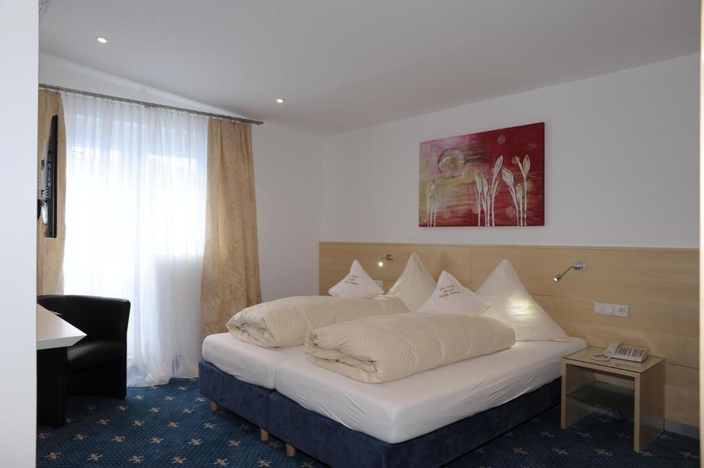 Hotel-Restaurant Steuermann Карлсруе Стая снимка